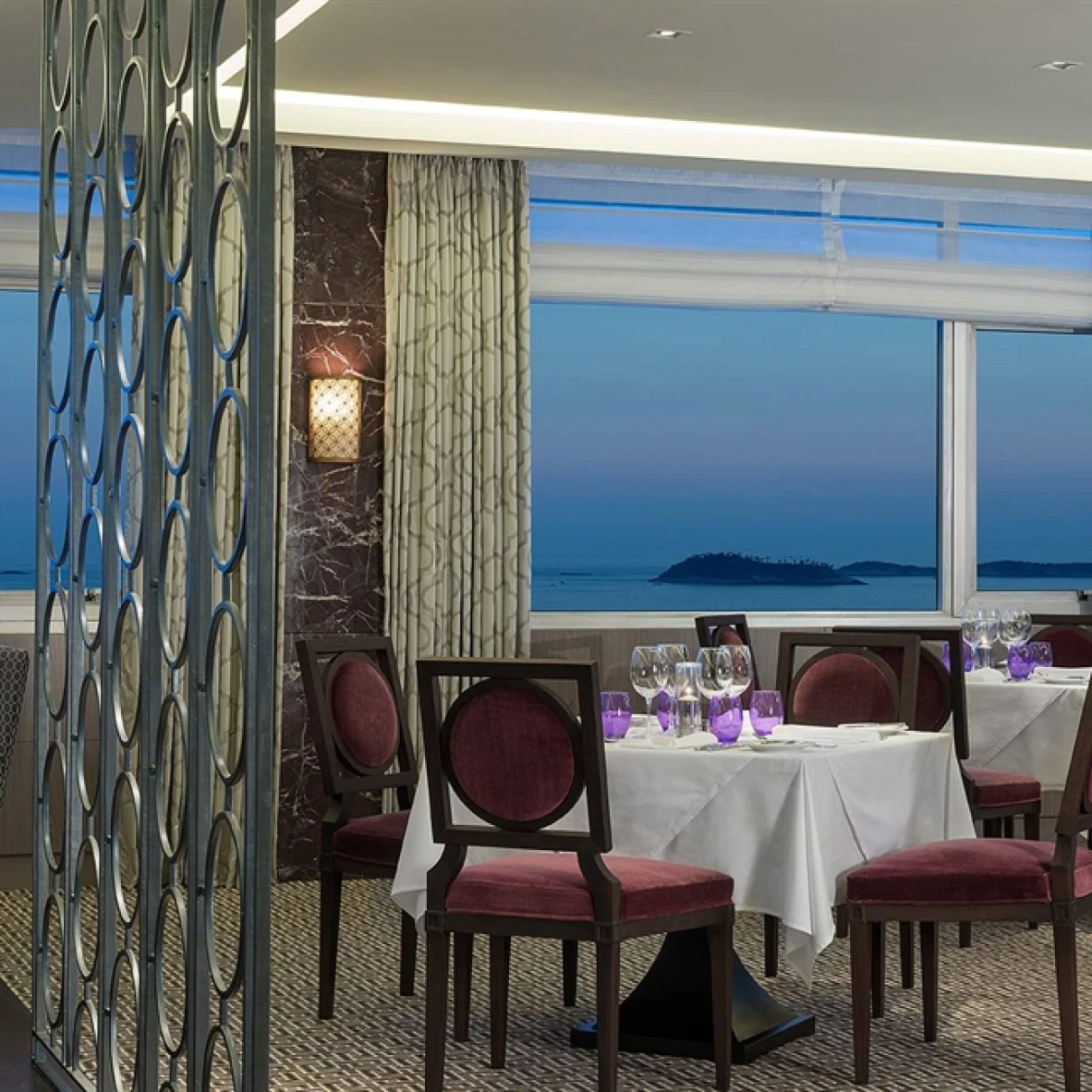 French Fine Dining - 26th Floor with a View at L'Etoile (Sheraton Grand)